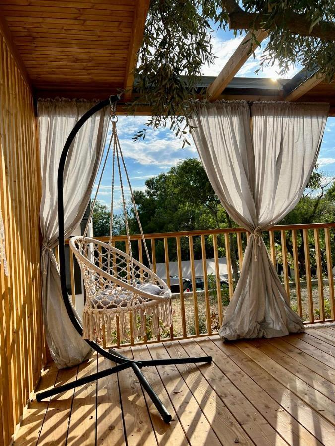Villa Family Grand De Luxe Mobilhome Селце Экстерьер фото