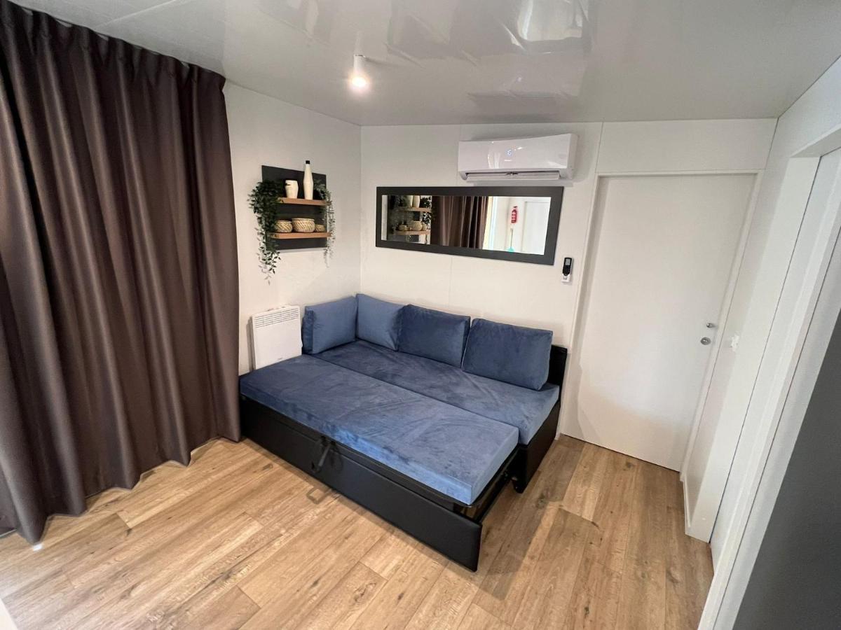Villa Family Grand De Luxe Mobilhome Селце Экстерьер фото