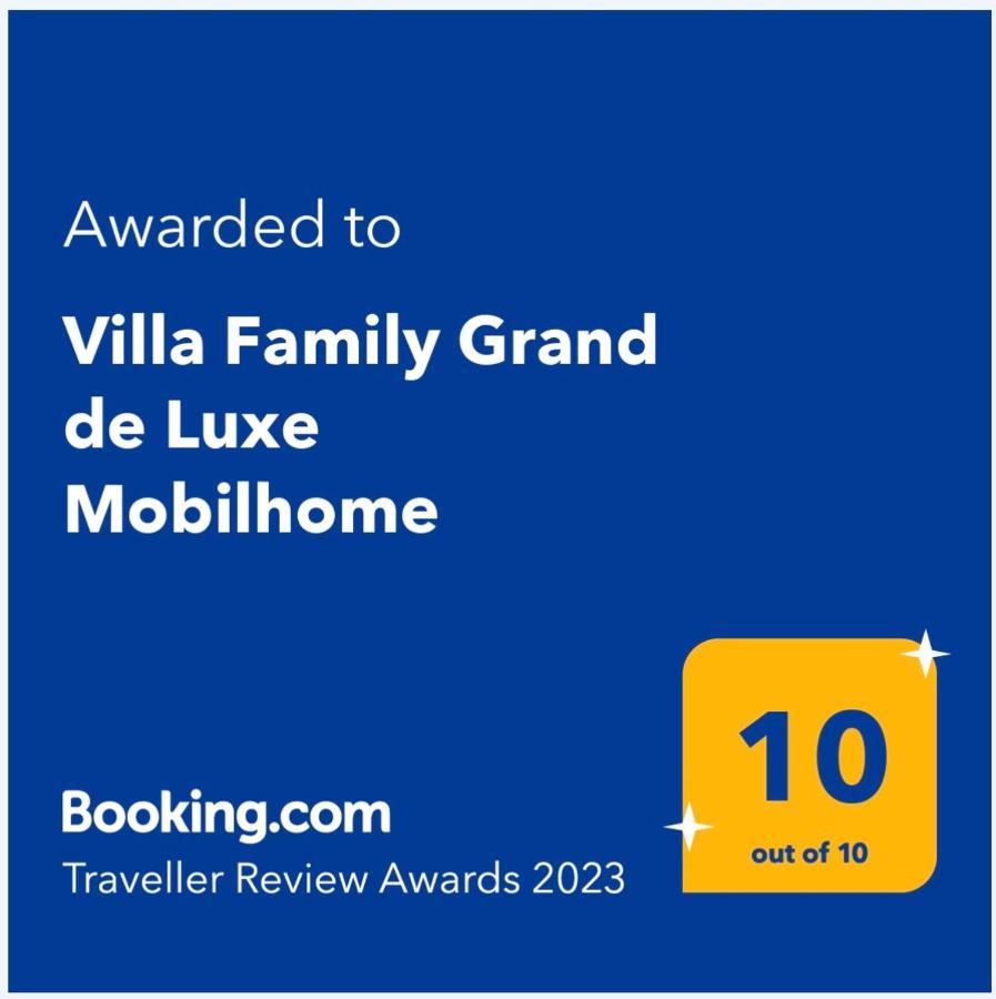 Villa Family Grand De Luxe Mobilhome Селце Экстерьер фото